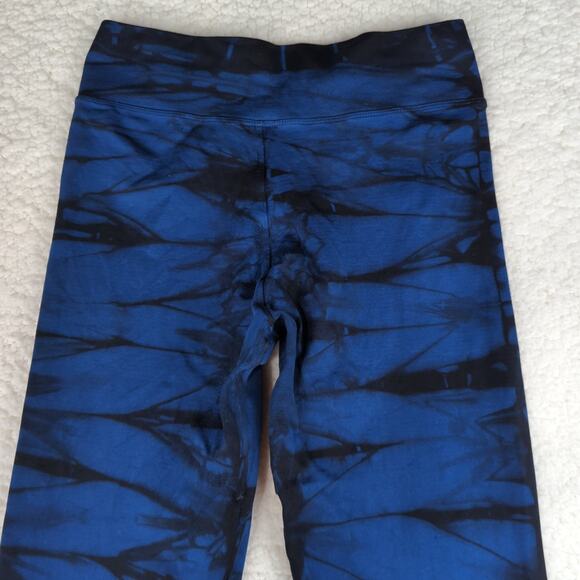 SoulCycle Skull Blue Black Tie Dye Cropped Leggings‎ Women's Size Small Capri - Picture 5 of 7